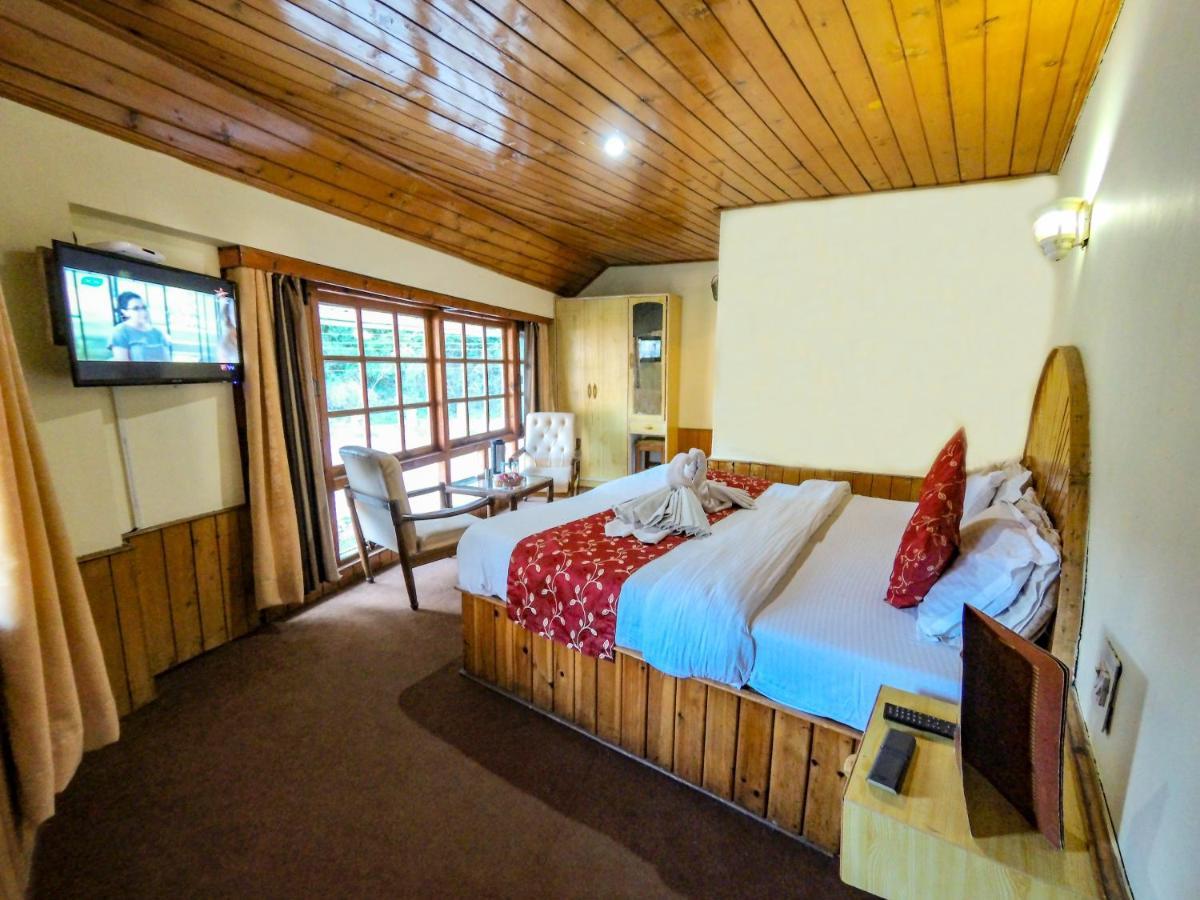 Hotel Pine Grove-Mall Road Manali  Exterior photo