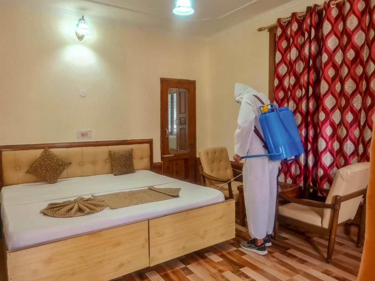 Hotel Pine Grove-Mall Road Manali  Exterior photo