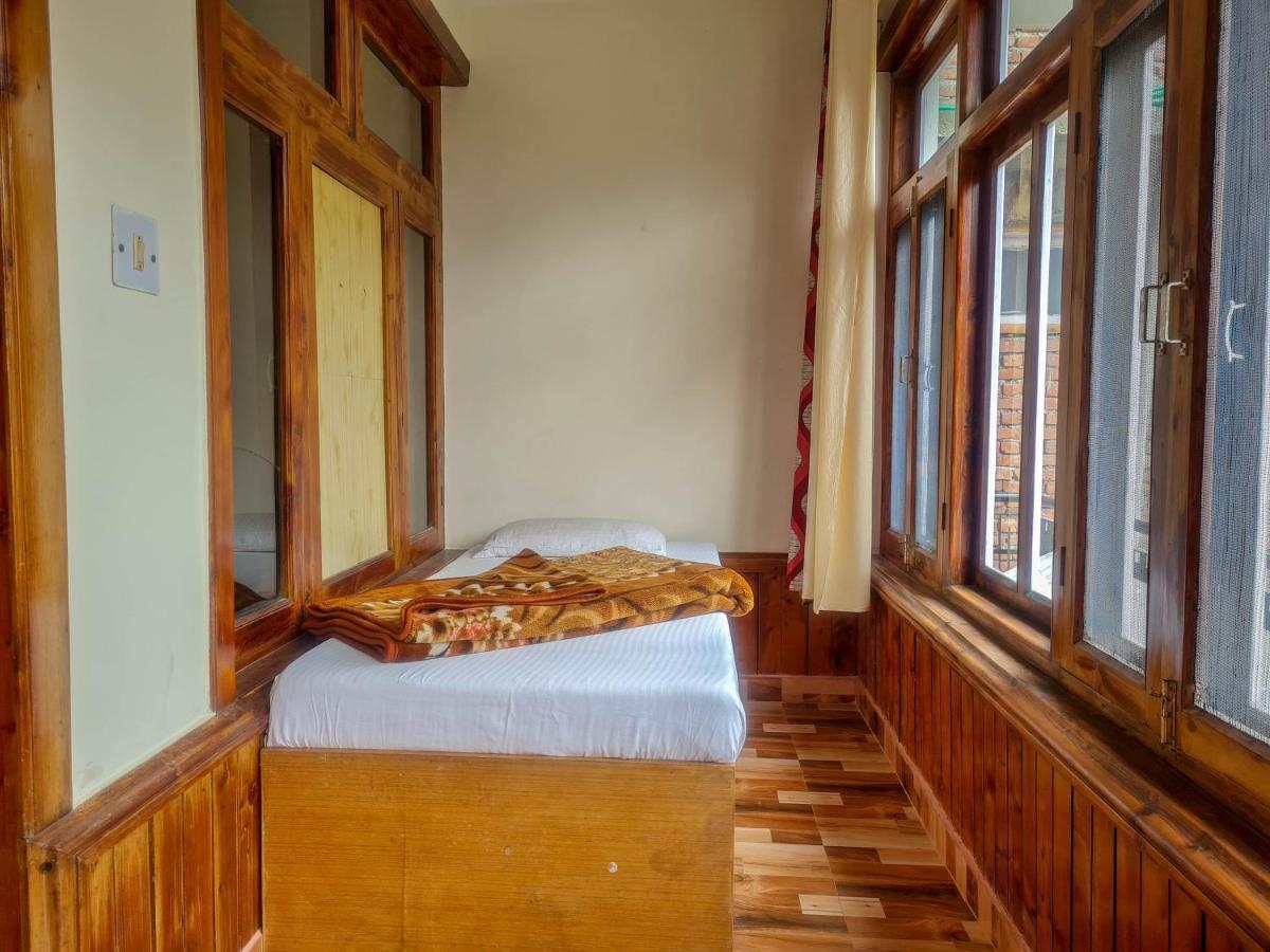Hotel Pine Grove-Mall Road Manali  Exterior photo