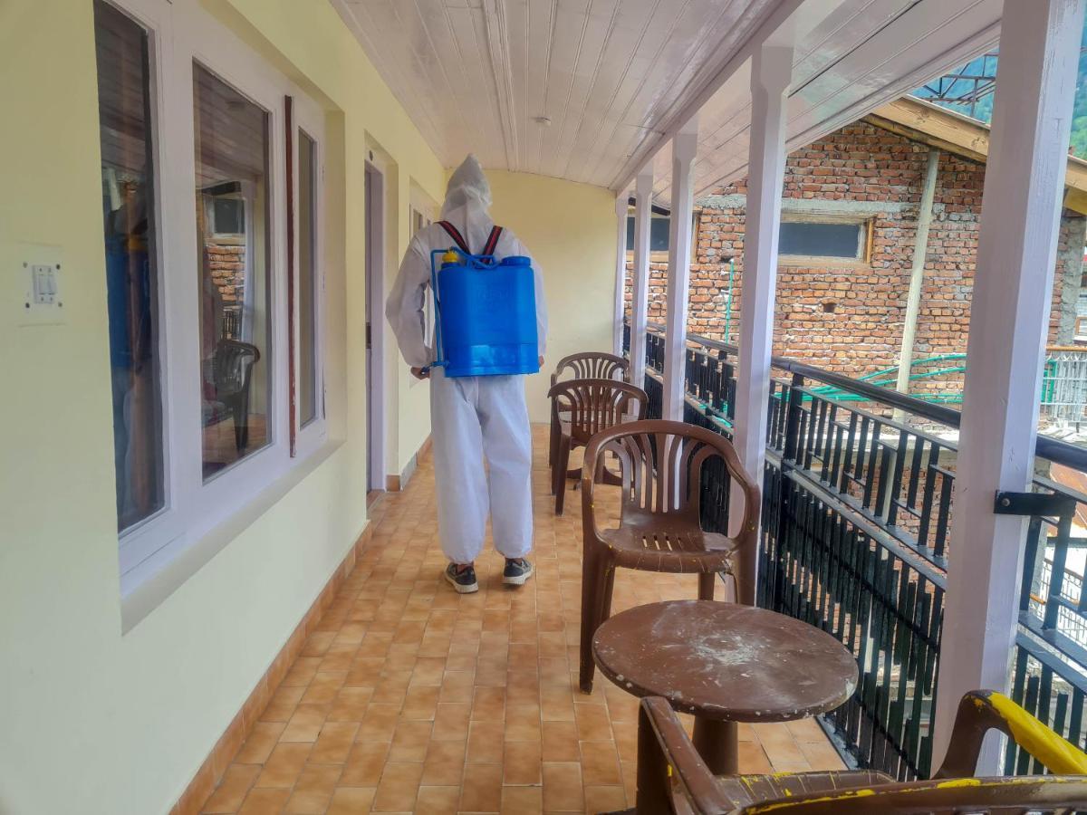 Hotel Pine Grove-Mall Road Manali  Exterior photo